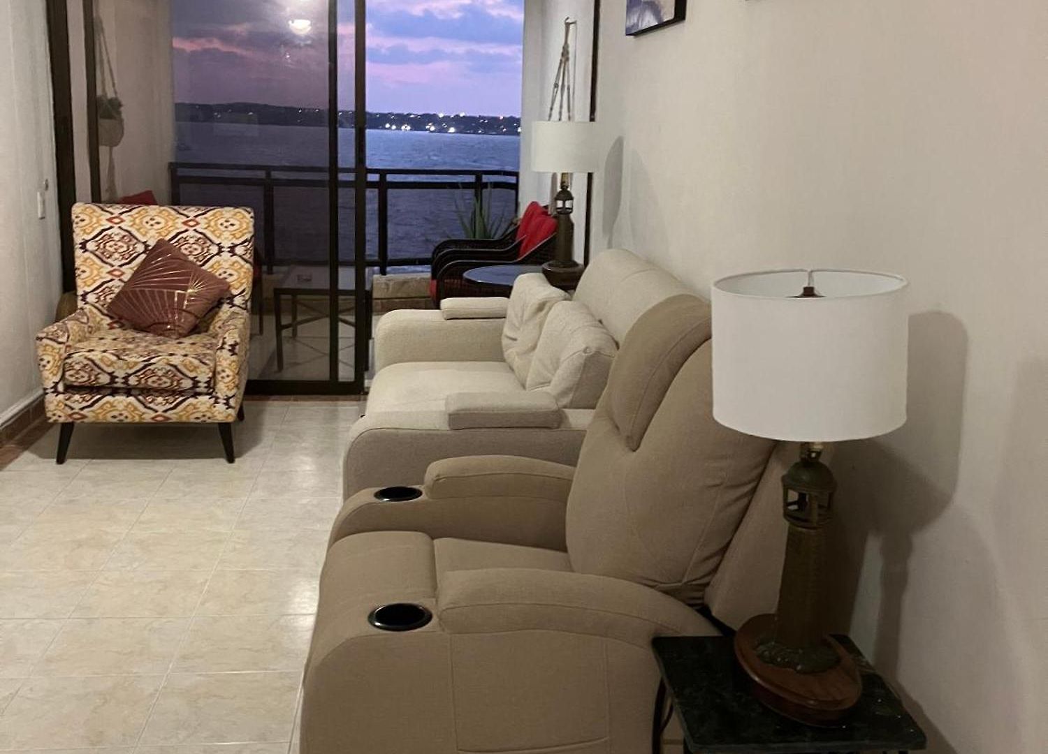 Marina Tower *