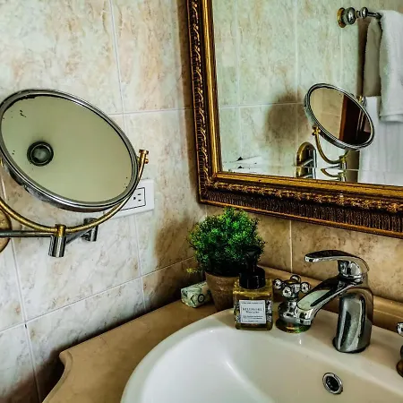 Marina Tower Apartment *