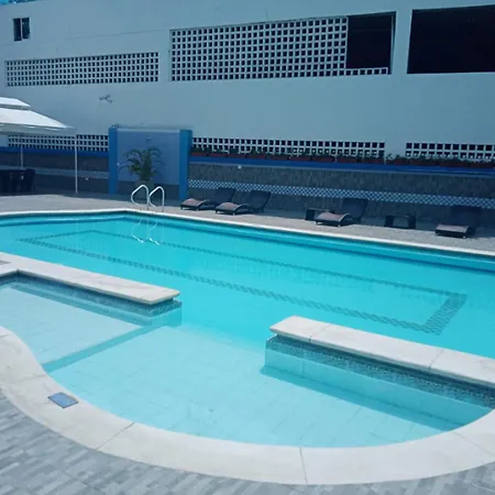 Marina Tower Apartment